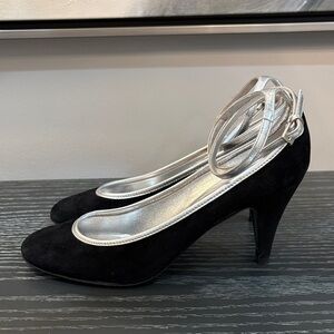Belle by Sigerson Morrison Black and Silver Women's Heels
